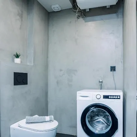 Luxury Downtown α1 Daire