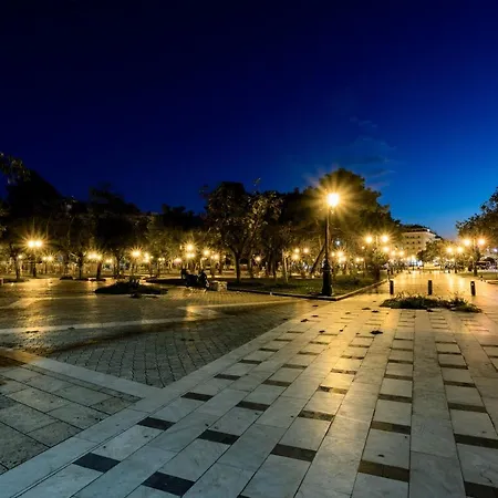 Luxury Downtown α1 * سالونيك
